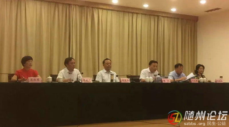 桃李滿園 金秋頌師--浪河小學(xué)謝波己等教師受區(qū)、鎮(zhèn)表彰 (4).jpg