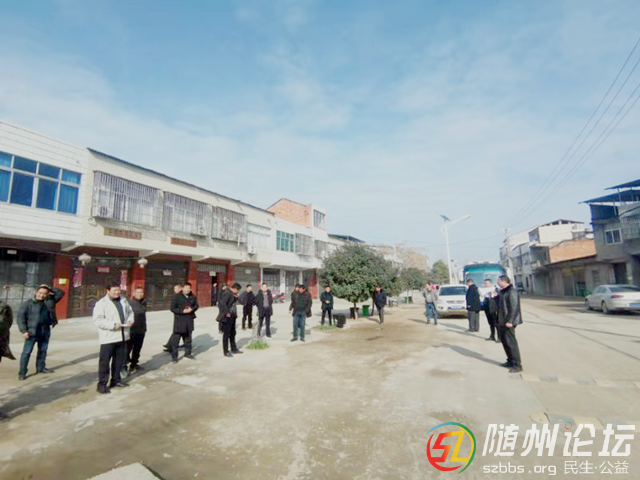 曾都區(qū)萬店鎮(zhèn)：觀摩評(píng)比找差距 階段總結(jié)抓落實(shí)